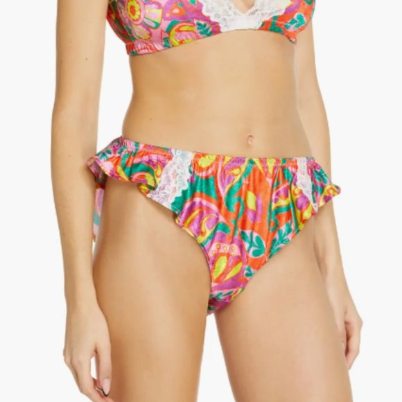 Kilo Brava S‎ NWT Pink Paisley Flutter Bikini Panties Ruffle Lace Satin Lingerie - Picture 1 of 11